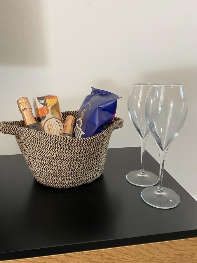February Bliss Special, Unwind In Style With Our Exclusive Sa Promo, Book Now Leilighet London Eksteriør bilde
